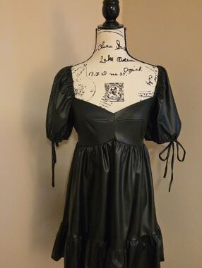 Sincerely Ours Black Puff-Sleeve Faux Leather Midi Dress Medium NWT